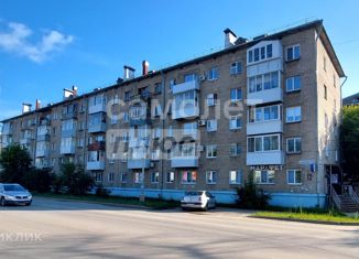 Продам 1-ком. квартиру, 30.5 м2, Пермский край, проспект Маяковского, 12