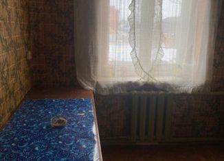 Продаю 2-ком. квартиру, 45 м2, Щёкино, улица Победы, 23