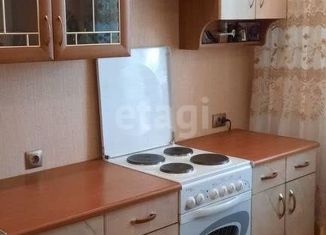 Продаю 2-ком. квартиру, 49 м2, Нижневартовск, улица Ленина, 9к1
