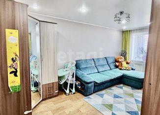 Продается 2-ком. квартира, 44 м2, Абакан, улица Пушкина, 160