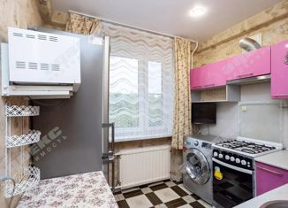 Продается 3-комнатная квартира, 58 м2, Санкт-Петербург, улица Есенина, 32к1, муниципальный округ Сергиевское