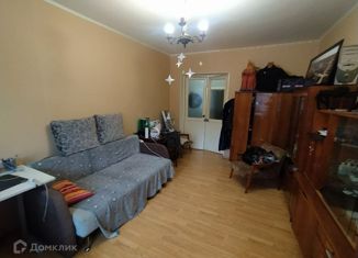 Продам 2-ком. квартиру, 55 м2, Екатеринбург, улица Бажова, 89, Кировский район