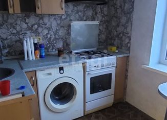 Продам двухкомнатную квартиру, 45 м2, Гурьевск, Фабричная улица, 6