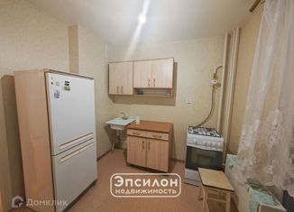 Продается 1-ком. квартира, 32 м2, Курск, проспект Надежды Плевицкой, 37