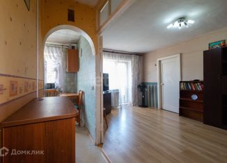 Двухкомнатная квартира на продажу, 43.5 м2, Калининград, площадь Калинина, 25