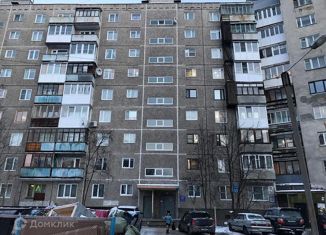 Продается 2-комнатная квартира, 47 м2, Мурманск, Кольский проспект, 143, Первомайский округ