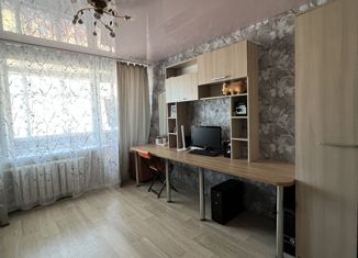 Продается двухкомнатная квартира, 47 м2, Кировская область, Верхосунская улица, 21