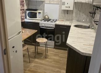Сдается в аренду 2-ком. квартира, 45 м2, Нижний Новгород, улица Ульянова, 45Б, улица Ульянова