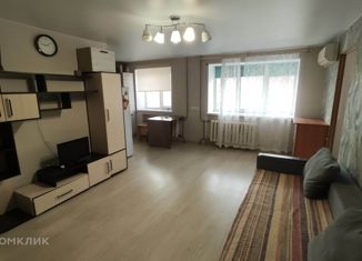 Аренда 2-ком. квартиры, 45 м2, Верхняя Пышма, улица Чистова, 11