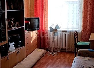 Трехкомнатная квартира на продажу, 61.5 м2, Красноперекопск, улица Первушина, 2