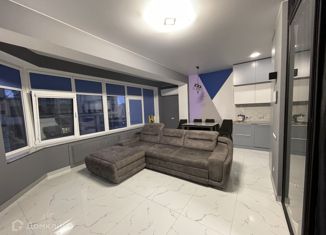 Продаю 1-ком. квартиру, 52.8 м2, Ставрополь, улица Дзержинского, 138, микрорайон №1