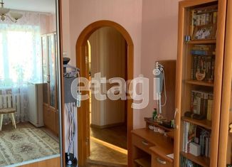 Продается 2-ком. квартира, 56.8 м2, село Исетское, улица 50 лет ВЛКСМ, 52