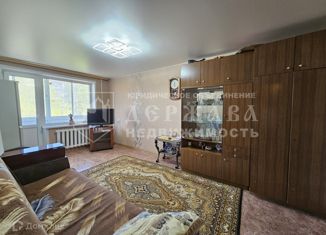 2-комнатная квартира на продажу, 47 м2, Кемерово, проспект Шахтёров, 46