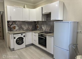 Продам однокомнатную квартиру, 38 м2, Краснодар, улица Леонида Лаврова, 8к4, ЖК Империал