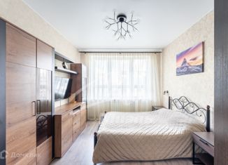 Продам 2-комнатную квартиру, 60.3 м2, Москва, бульвар Веласкеса, 3к1