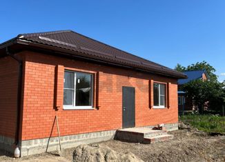 Продаю дом, 105 м2, поселок Дивный