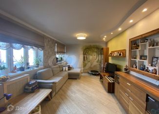 Продам трехкомнатную квартиру, 105 м2, Тюмень, улица Льва Толстого, 64, Калининский округ