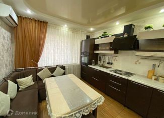 Продажа 3-комнатной квартиры, 74.5 м2, Крымск, улица Ленина, 31
