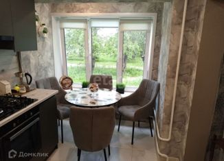 Продажа 2-ком. квартиры, 46 м2, Ангарск, 8-й микрорайон, 11