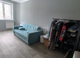 Продам 3-комнатную квартиру, 40 м2, Барнаул, улица Чихачёва, 12/2