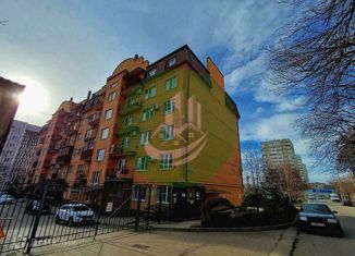 Продажа 2-комнатной квартиры, 77 м2, Ессентуки, Советская улица, 39
