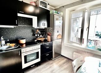 Продается двухкомнатная квартира, 38.3 м2, Москва, улица Маршала Тухачевского, 25к3, метро Народное Ополчение