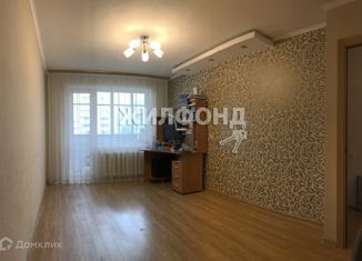 Продам 1-ком. квартиру, 29.9 м2, Новосибирск, улица Грибоедова, 32, улица Грибоедова