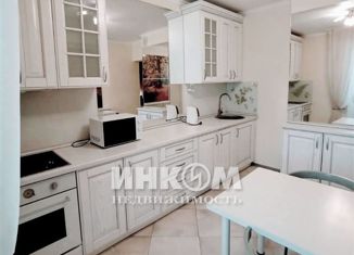 Сдам 4-комнатную квартиру, 132 м2, Московский, 3-й микрорайон, 10