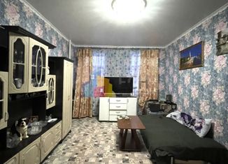 Продаю комнату, 83 м2, Алексин, улица Мира, 4А