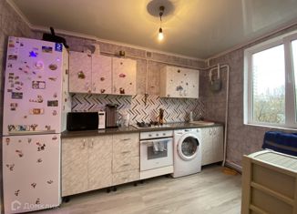 Продам 2-комнатную квартиру, 40 м2, Ессентуки, улица Володарского, 2Б