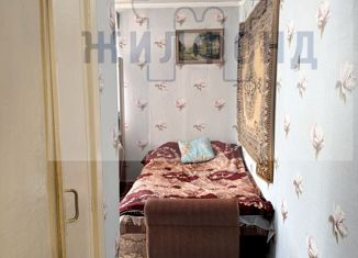 Продам 2-комнатную квартиру, 42 м2, Кемерово, улица 40 лет Октября, 31