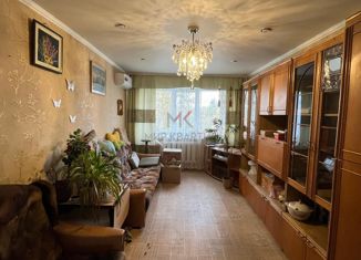 Продаю 2-комнатную квартиру, 43 м2, Абакан, улица Кошурникова, 5