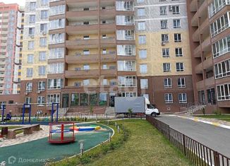 Продаю двухкомнатную квартиру, 67.6 м2, Брянск, Степная улица, 9