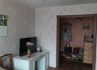 Продажа 2-ком. квартиры, 48 м2, Екатеринбург, улица Викулова, 63к3