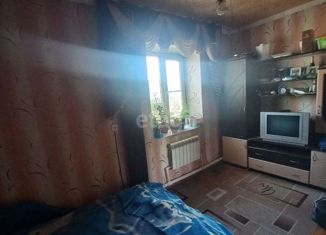 Продается трехкомнатная квартира, 56.1 м2, поселок Семеновод, Цветочная улица, 1