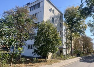 Однокомнатная квартира на продажу, 31.7 м2, посёлок городского типа Чернянка, улица Ленина, 102