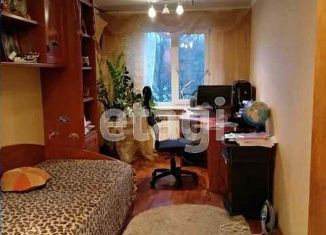 Продам 3-ком. квартиру, 58 м2, Калужская область, улица Дубрава, 8