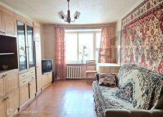 Продажа трехкомнатной квартиры, 60.7 м2, Нижний Новгород, улица Бориса Корнилова, 8, 4-й Нагорный микрорайон