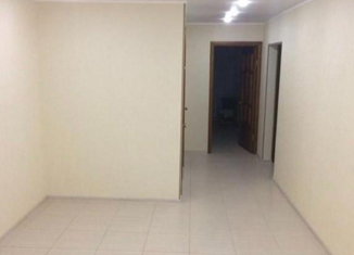 Сдача в аренду офиса, 71 м2, Альметьевск, улица Сулеймановой, 1