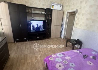 Продается 2-ком. квартира, 27 м2, Киров, Советская улица, 71А