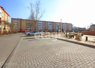 Продам 4-ком. квартиру, 61.8 м2, Гурьевск, Фабричная улица, 5