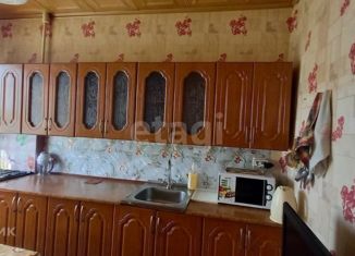 Продаю 4-комнатную квартиру, 72.1 м2, Валуйки, улица 1 Мая, 9