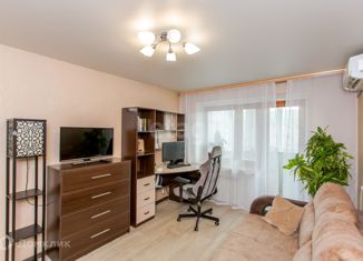 Продается 2-комнатная квартира, 45.3 м2, Владивосток, проспект 100-летия Владивостока, 45, Первореченский район