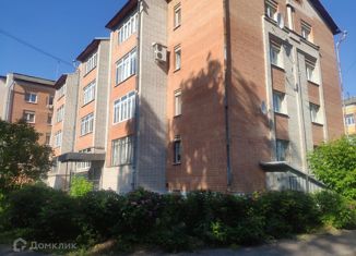 Продается четырехкомнатная квартира, 123 м2, Ярославль, Кировский район, Республиканская улица, 66