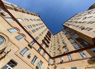Продается 2-комнатная квартира, 61 м2, Москва, Университетский проспект, 5, метро Воробьёвы горы