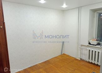 Продается четырехкомнатная квартира, 73.4 м2, Новочебоксарск, улица Строителей, 42