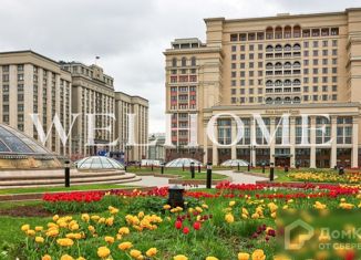 Продаю трехкомнатную квартиру, 80.9 м2, Москва, улица Охотный Ряд, 2, улица Охотный Ряд