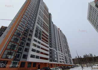 Продаю квартиру студию, 22 м2, Екатеринбург, метро Ботаническая, микрорайон Светлый, 8