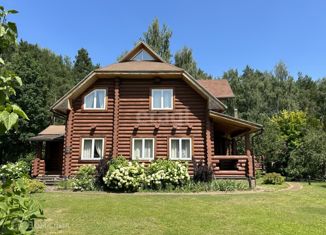 Продается дом, 475 м2, деревня Комлево