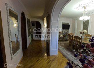 Продажа 4-ком. квартиры, 92 м2, Старый Оскол, микрорайон Дубрава, квартал 1, 15